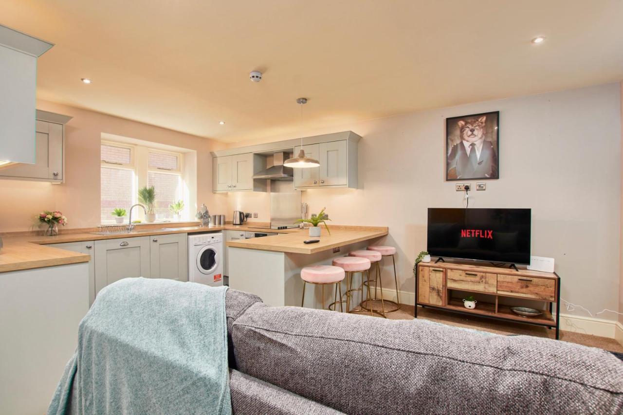 The Stunning Central Harrogate Abode - Sleeps 6 Экстерьер фото