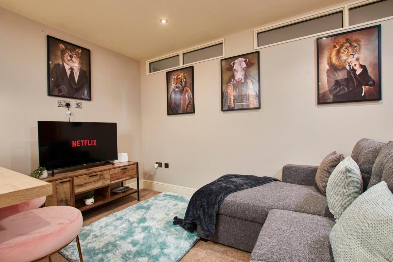 The Stunning Central Harrogate Abode - Sleeps 6 Экстерьер фото