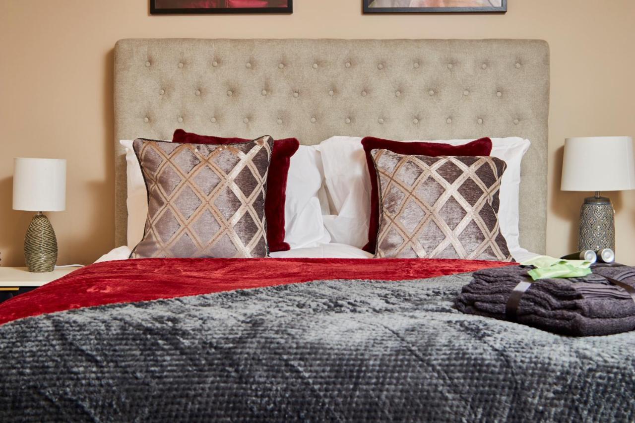 The Stunning Central Harrogate Abode - Sleeps 6 Экстерьер фото